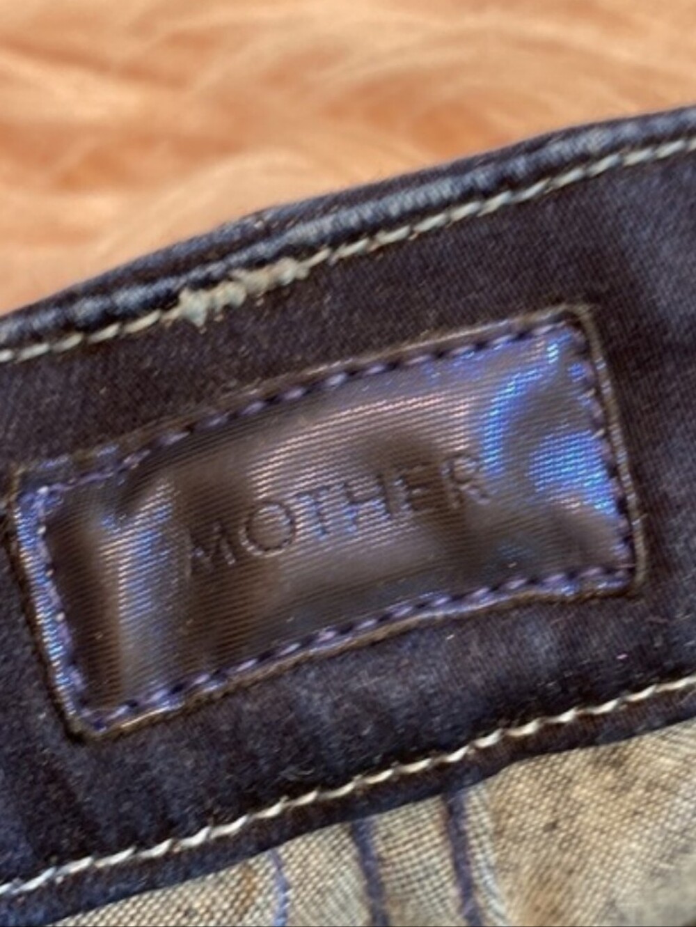 MOTHER Looker sz 28 in Foulard Me Once Blue w/ Navy Floral Overdyed Design - Picture 3 of 12